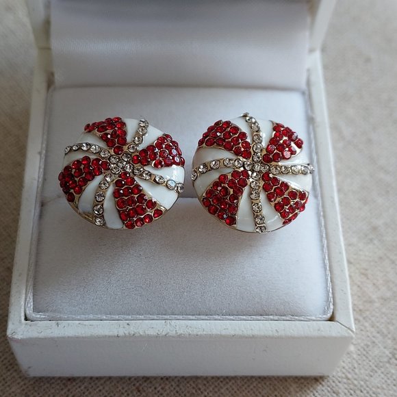 Candy Can Red and white enamel & rhinestone round swirl earrings - Picture 1 of 4